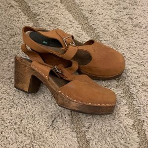 Wooden Suede Clogs